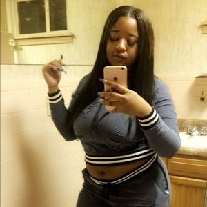 Meet your Posher, Whitney